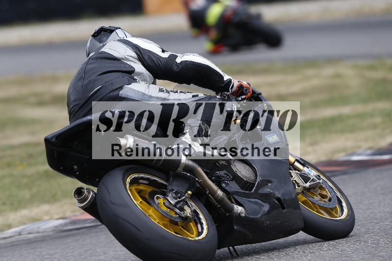 /32 07.07.2025 Plüss Moto Sport ADR/Freies Fahren/42